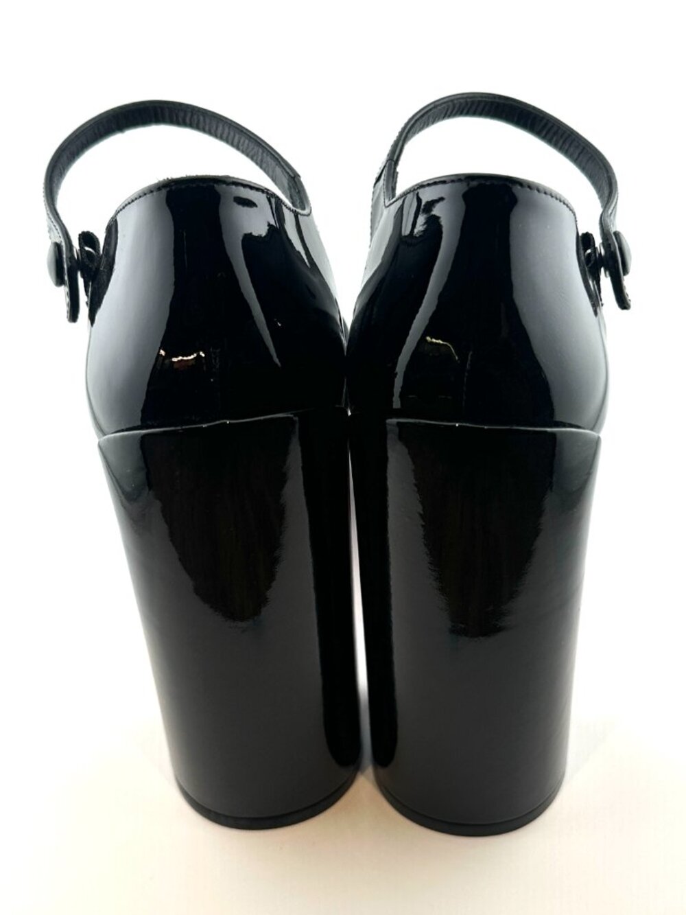 BRAND NEW CHRISTIAN LOUBOUTIN PATENT LEATHER PUMP SIZE 40.5 - Picture 3 of 4